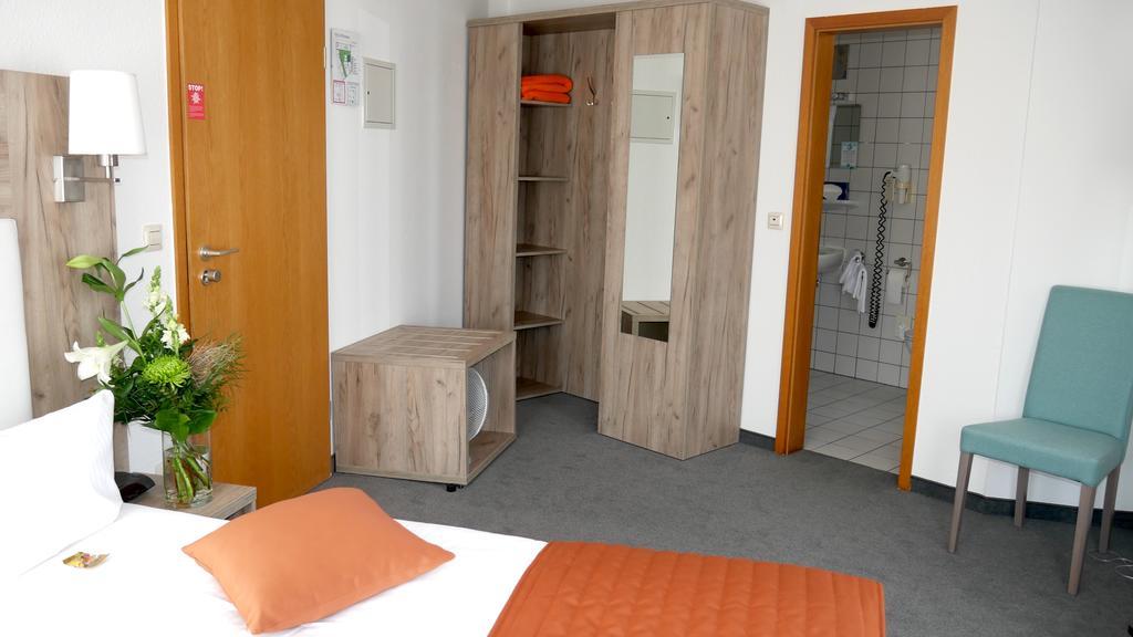 Komfort Hotel Ludwigsburg Esterno foto