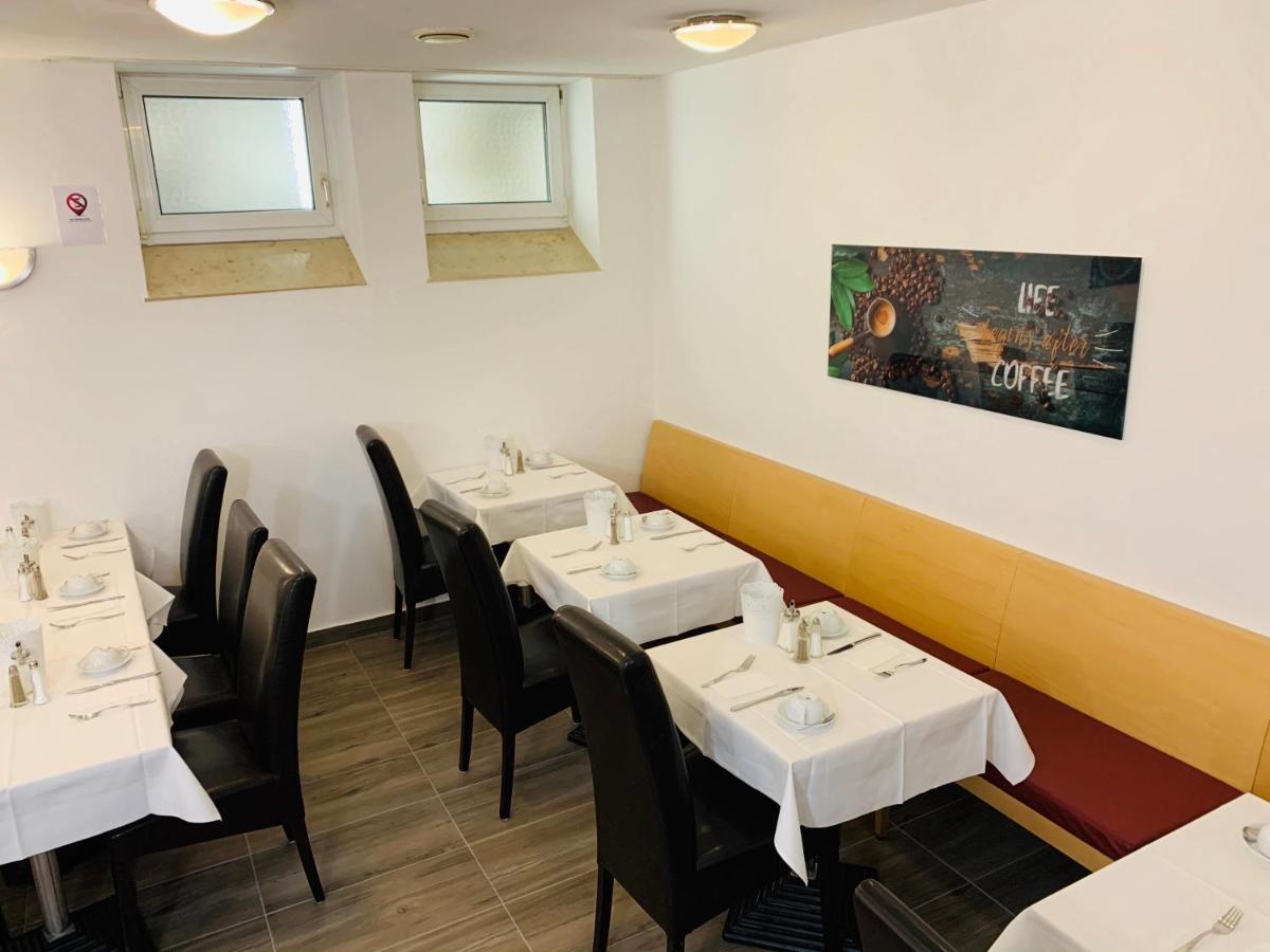 Komfort Hotel Ludwigsburg Esterno foto