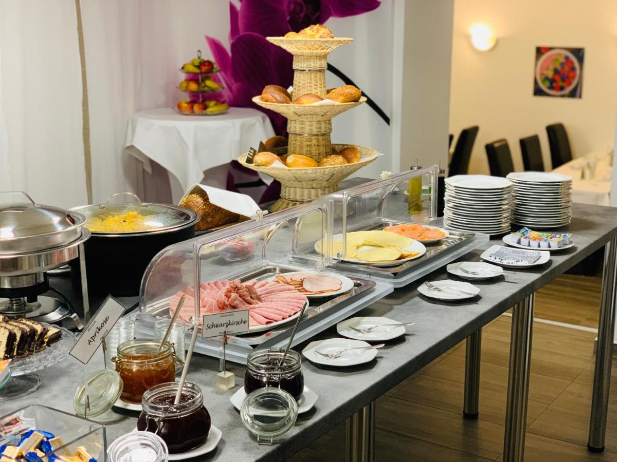 Komfort Hotel Ludwigsburg Esterno foto