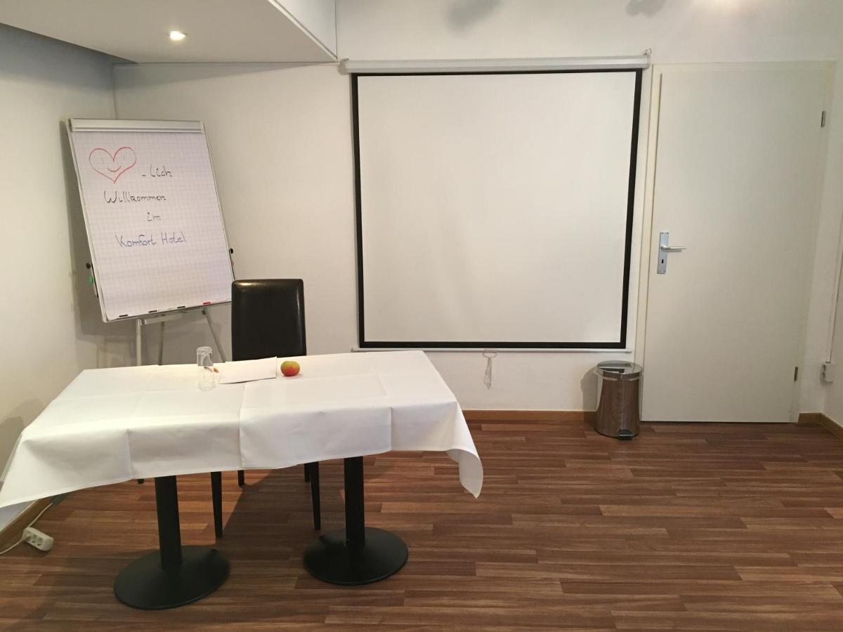 Komfort Hotel Ludwigsburg Esterno foto